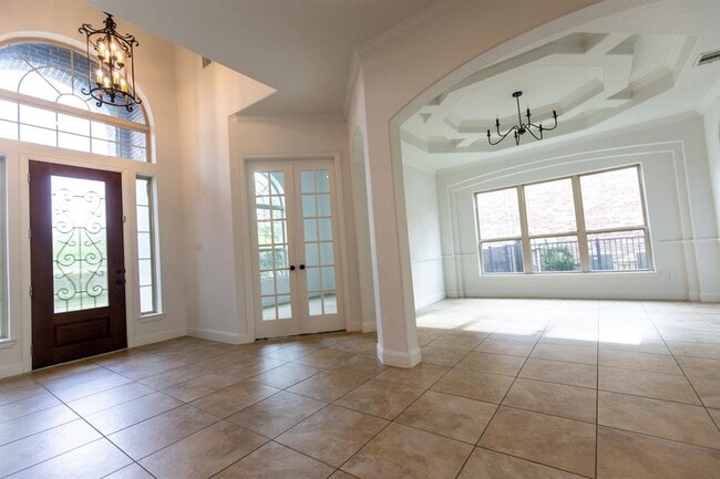 Building Photo - 19323 Shady Blossom Dr