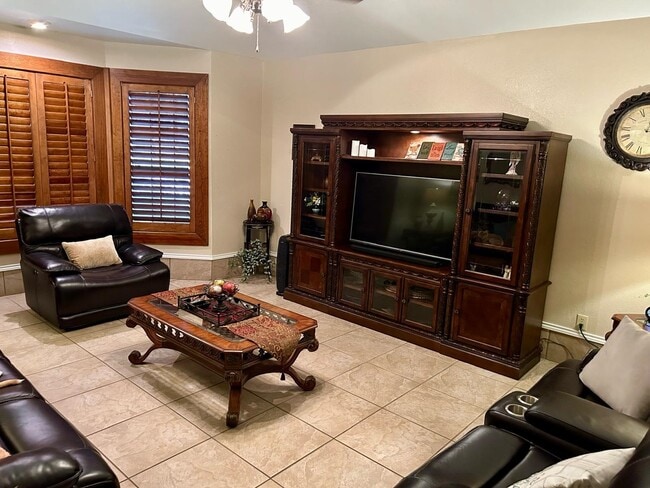 Foto del edificio - 1220 St John Loop