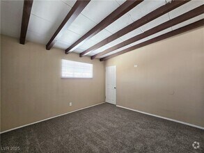 Building Photo - 713 N 18th St