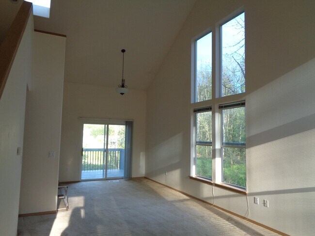 Foto del edificio - 17604 SW Bany Rd