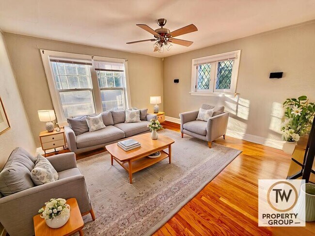 Foto del edificio - 1240 Hawthorne Pl