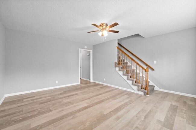 Building Photo - 114 Cunningham Pl
