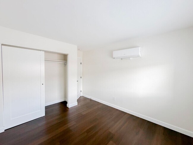 Foto del edificio - 721-27 E 22nd St