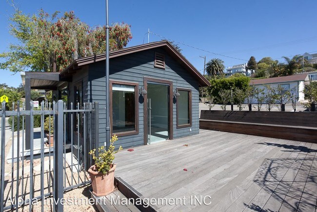 Foto del edificio - 2350-2360 Lillie Ave