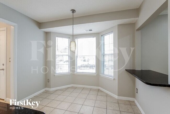 Building Photo - 3212 Rheinwood Ct