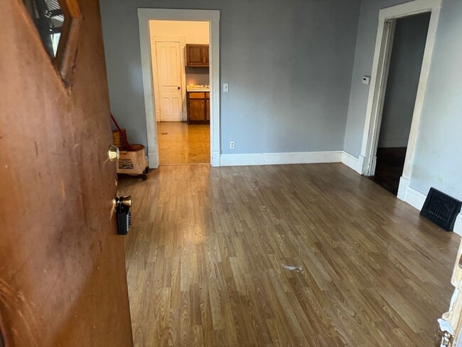 Foto del edificio - 2010 West Malone Street