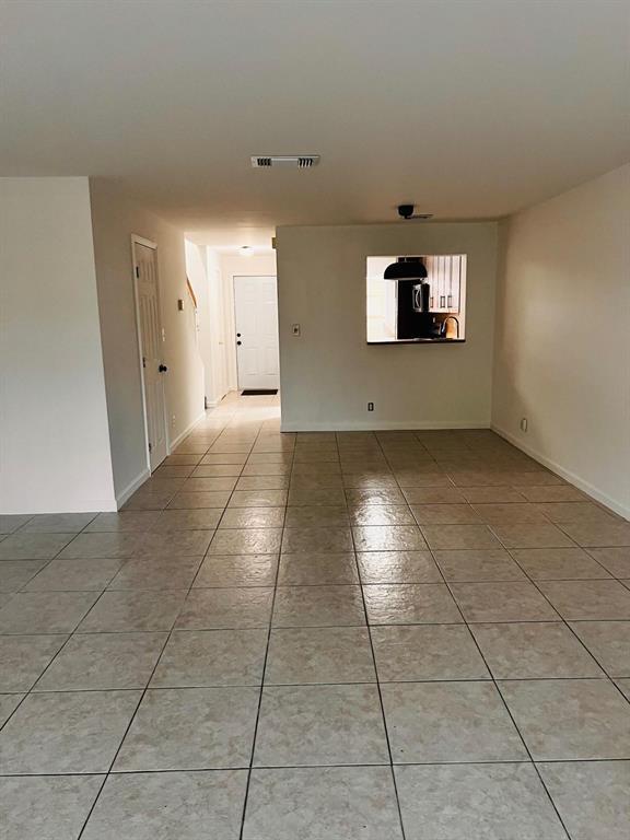 Building Photo - 1430 NW 97th Ave