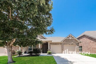 Building Photo - 1307 Hidden Valley Dr