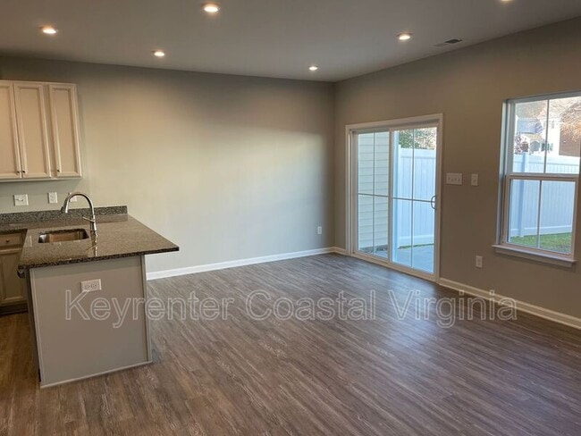 Building Photo - 130 Bicameral Ln