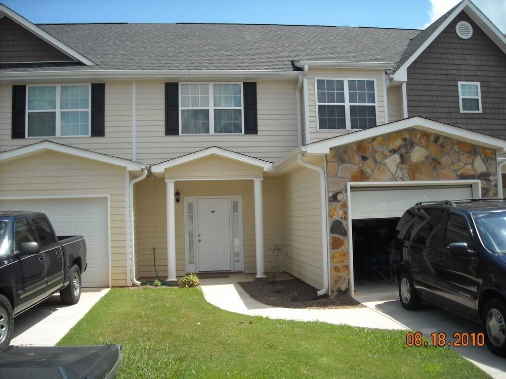 Cute 3 bedroom 2.5 bath home Townhouse for Rent in Temple, GA
