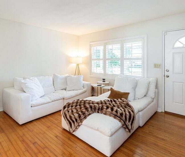 Foto del edificio - Adorable Winter Park Bungalow