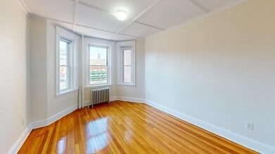 Building Photo - 1193 Boylston St
