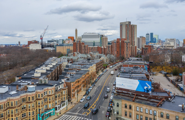 Foto del edificio - 882 Huntington Ave