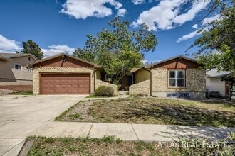 Building Photo - 1413 Tesla Dr