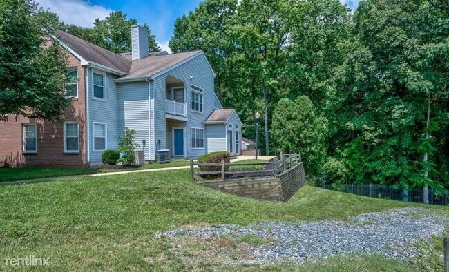 Building Photo - 2 br, 2 bath Condo - 8698 Devon Hills Dr