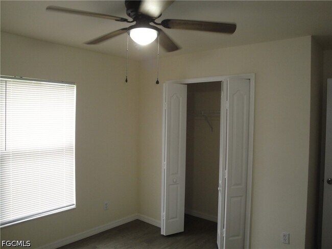 Building Photo - 1236 Bayou St