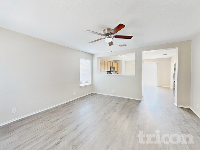 Foto del edificio - 7307 Circle Farm