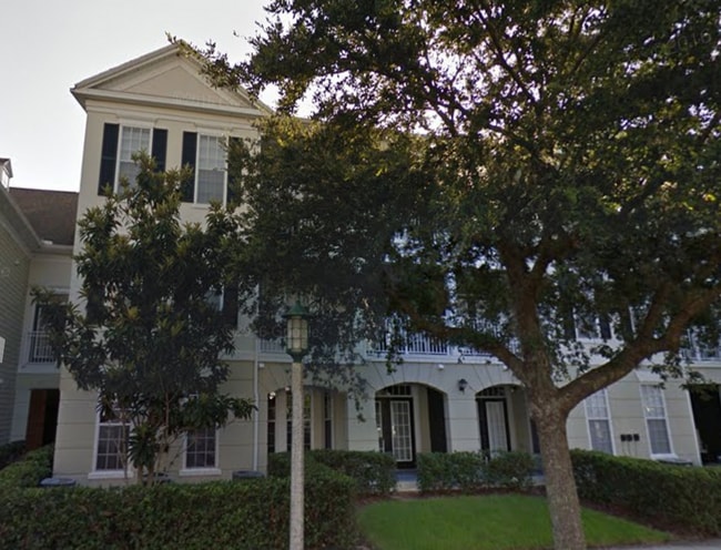 Building Photo - 315 Grand Magnolia Ave
