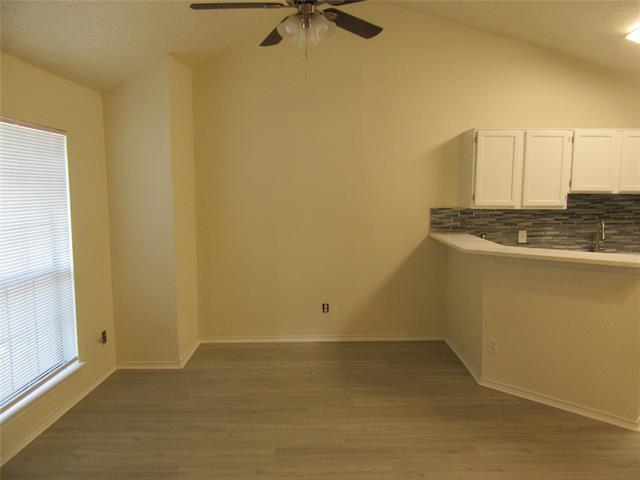 Foto del edificio - 6108 Abrams Rd