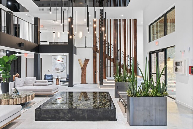 Foto del edificio - Legacy Cool Springs Apartments