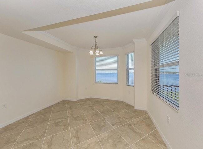 Foto del edificio - 920 Tidewater Shores Loop