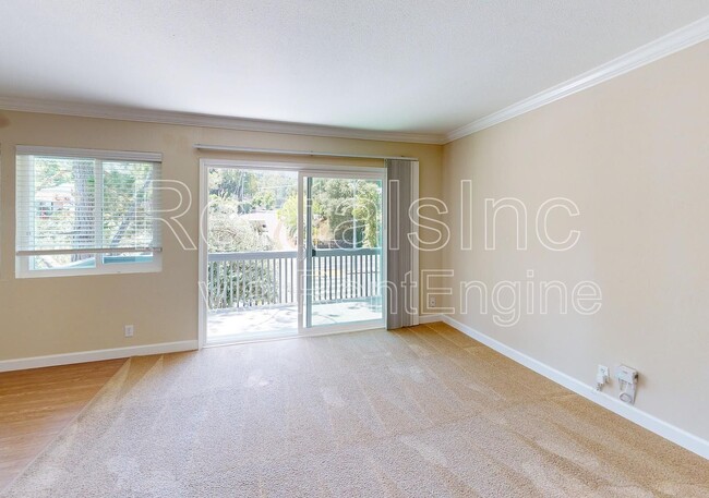 Building Photo - 998 Ignacio Blvd