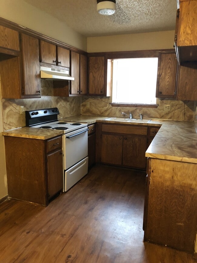 Photo - Charming 2 Bed 1 Bath in SW OKC! House