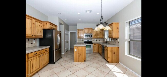 Building Photo - 3578 W Spirit Ln
