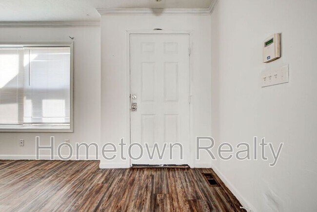 Foto del edificio - 2701 S Phillips Ave