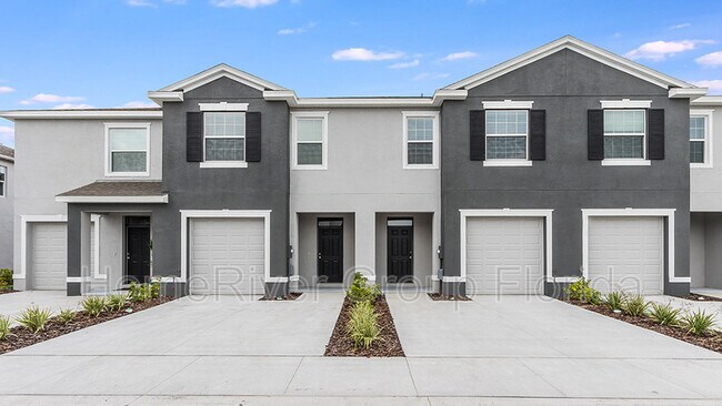Building Photo - 2925 Peony Pr Ln