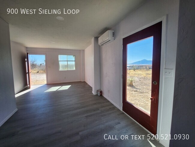 Building Photo - 900 W Sieling Loop