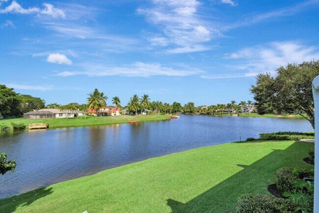 Foto del edificio - 12574 Westhampton Cir