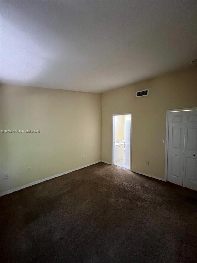 Foto del edificio - 1260 SE 31st Ct