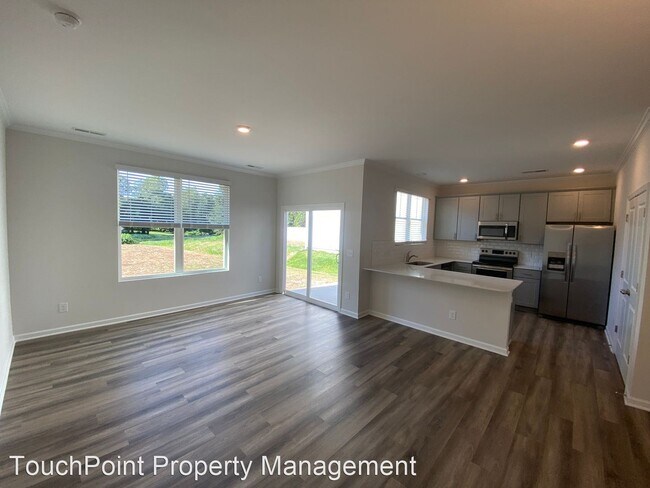 Foto del edificio - 3 br, 2 bath House - 815 E 3rd Avenue