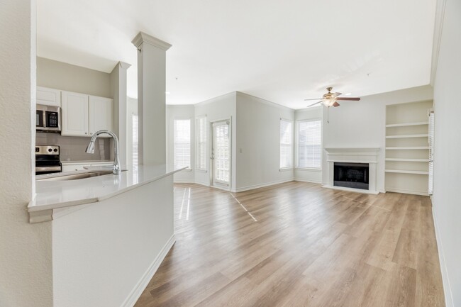 Open concept floor plans with built in shelving. - Windsor Westbridge