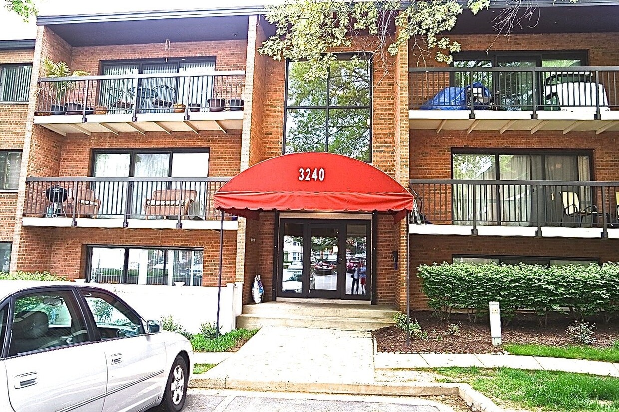 Photo - 3240 S 28th St (Alexandria, VA)