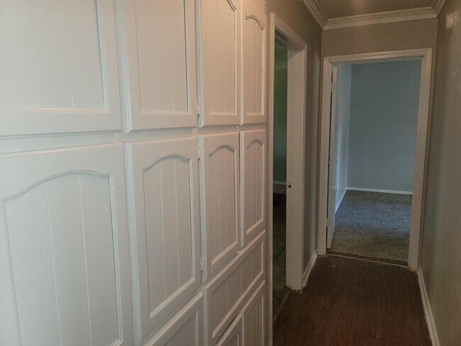 Foto del edificio - 2504 Highgate Drive