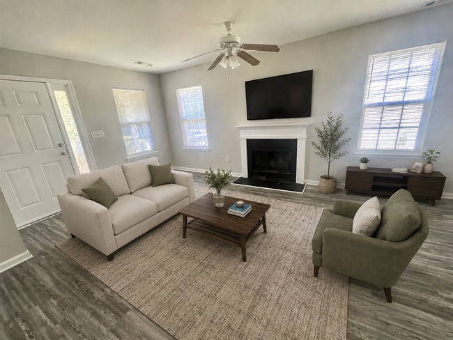 Building Photo - Come take a look at the gorgeous newly renovated 4 bedroom, 2.5 bath, 2 car garage home located i...