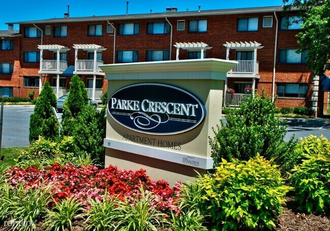 Foto del edificio - 7500 Hanover Pkwy