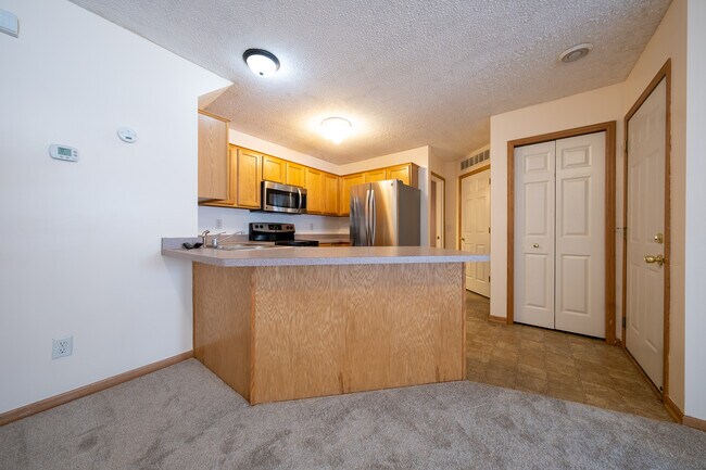 Building Photo - 17537 Gillette Way