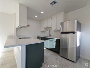 Building Photo - 73443 Catalina Way