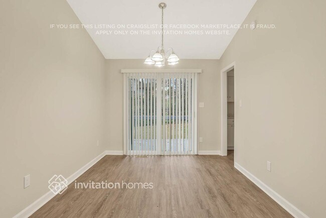 Foto del edificio - 572 Tate Creek Ct