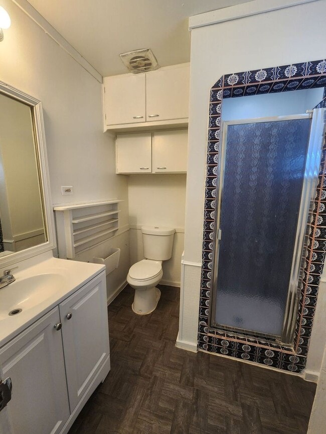 Building Photo - 3 Bedroom 1 Bathroom home