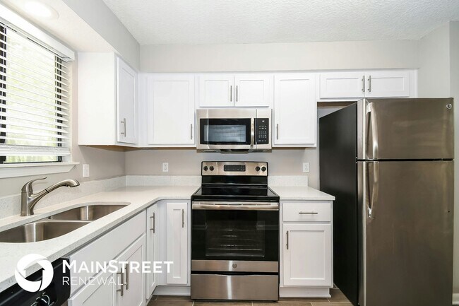Building Photo - 10632 Fox Squirrel Ln
