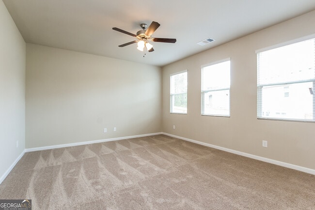 Building Photo - 118 Bradford Ct