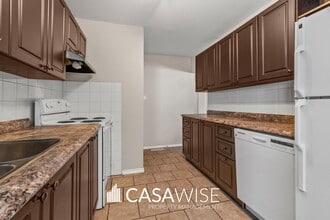 Building Photo - 10434-10164 164 St NW