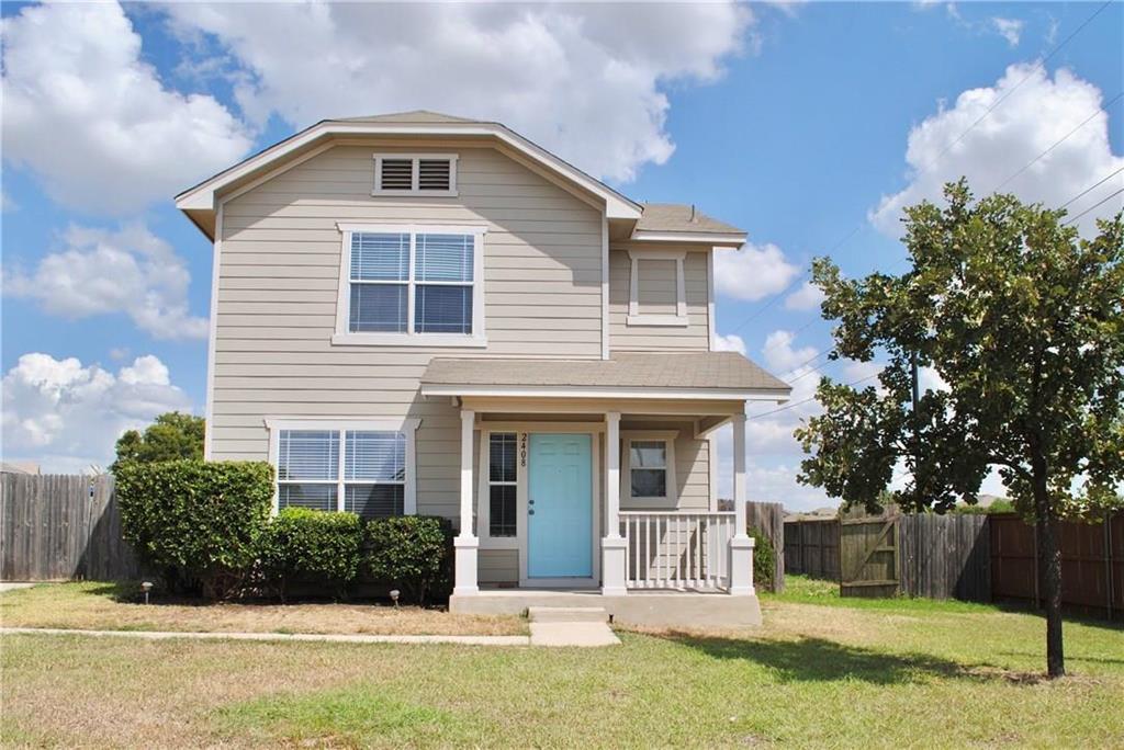 Foto principal - 2408 Bluffstone Dr