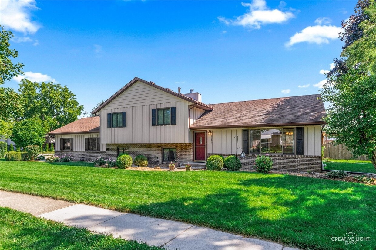 Foto principal - 13831 S Mallard Dr