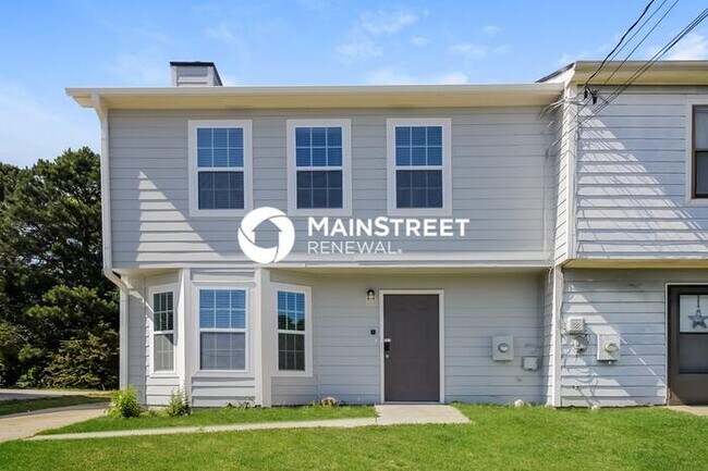 Foto del edificio - 3 Bedroom Pet-Friendly Home in Douglasvill...