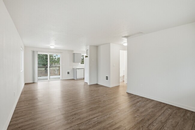 Building Photo - 10921 E 16th Ave